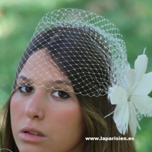 TOCADO DE NOVIA LA PARISIEN