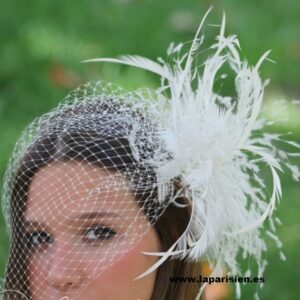 TOCADO DE NOVIA LA PARISIEN