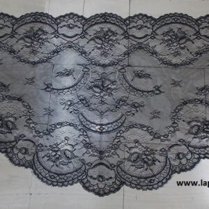 Chalina Mantilla triangular Valencia