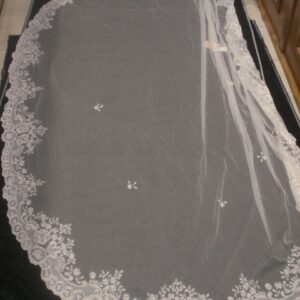 Mantilla Ovalada a Mano