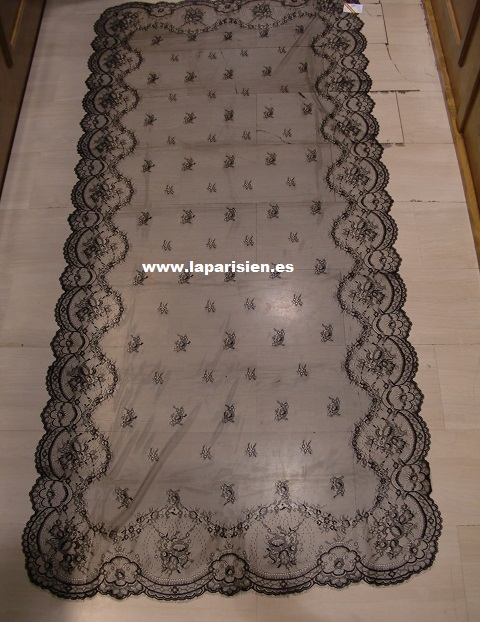 MANTILLA NEGRA AVILA - Imagen 3