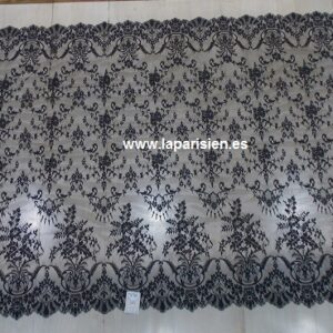 Mantilla Negra Caceres