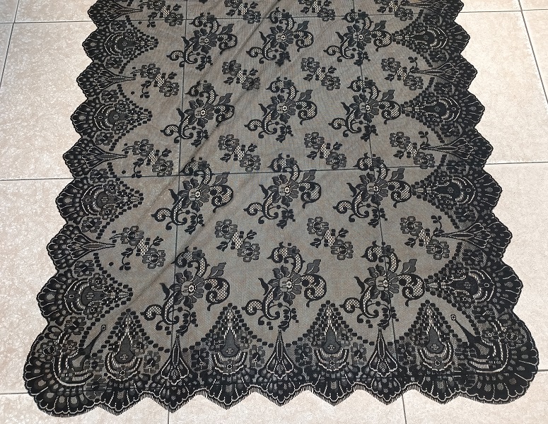 Mantilla Negra Granada
