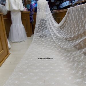 Mantilla novia larga última unidad Zaragoza