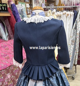 Traje tradicional regional de mujer – Indumentaria histórica española (Aragón, Valencia, Navarra, Castilla y León) - Imagen 4
