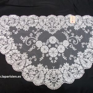 Mantilla media luna fondo negro