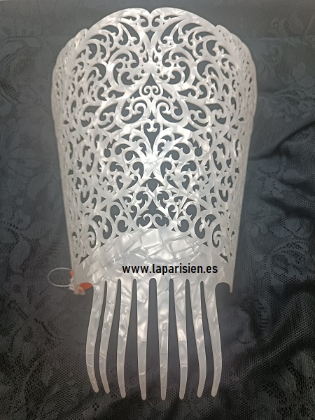 PEINETA PARA MANTILLA ALTA COLOR NACAR LA PARISIEN