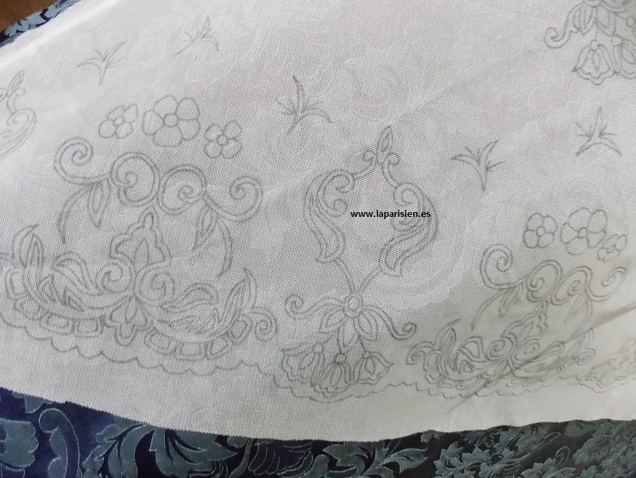 BOBINÉ PARA BORDAR EN BATISTA Nº 1265 LA PARISIEN