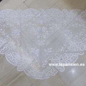 Mantilla triangular chalina