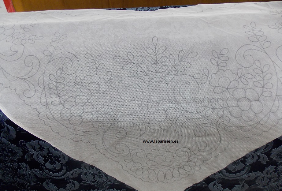 BOBINÉ PARA BORDAR EN BATISTA Nº 05 LA PARISIEN