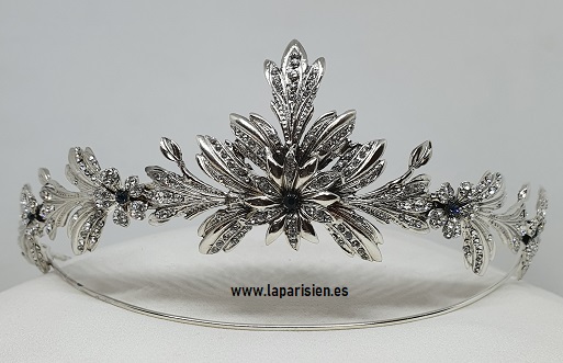 TIARA SELVA LA PARISIEN